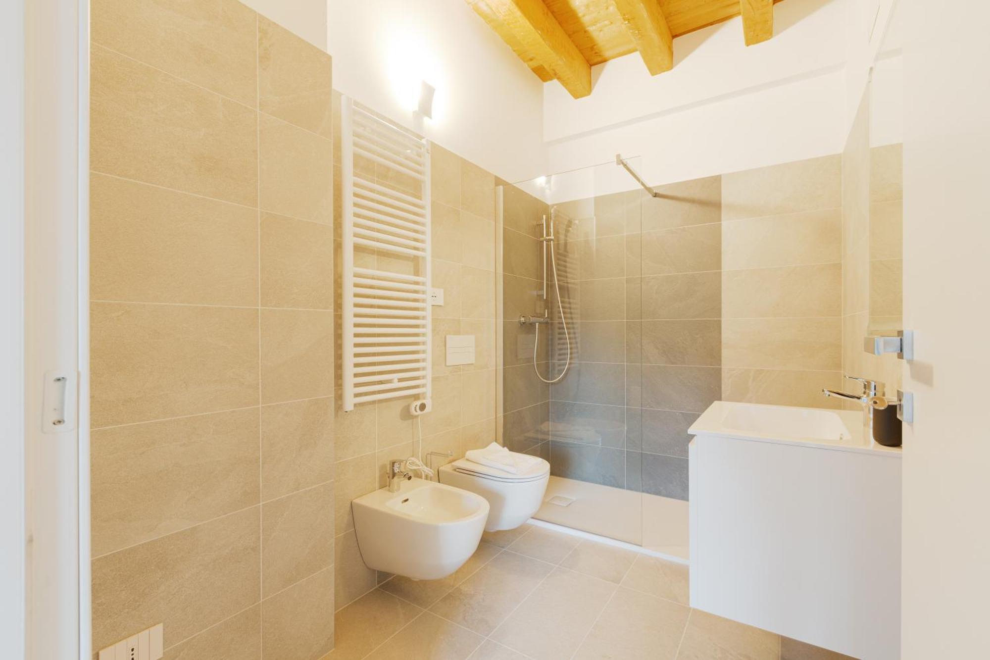 Modern Apartment In Milan With Balcony المظهر الخارجي الصورة